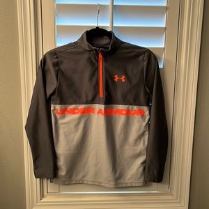 Boys medium Under Armour 1/4 zip shirt